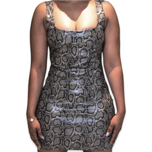 Load image into Gallery viewer, KAI DRESS
